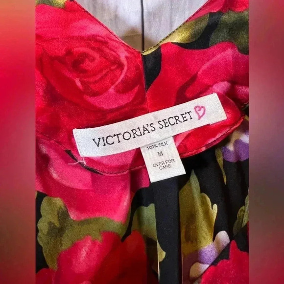 Vintage Victoria Secret 100% Silk Rose Patterned Bodysuit M - Picture 5 of 7